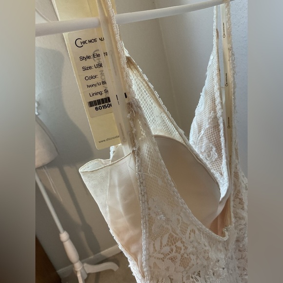 NWT Chic Nostalgia Electra Ivory Blush Lace Beaded Wedding Dress Size 6 - Picture 15 of 16
